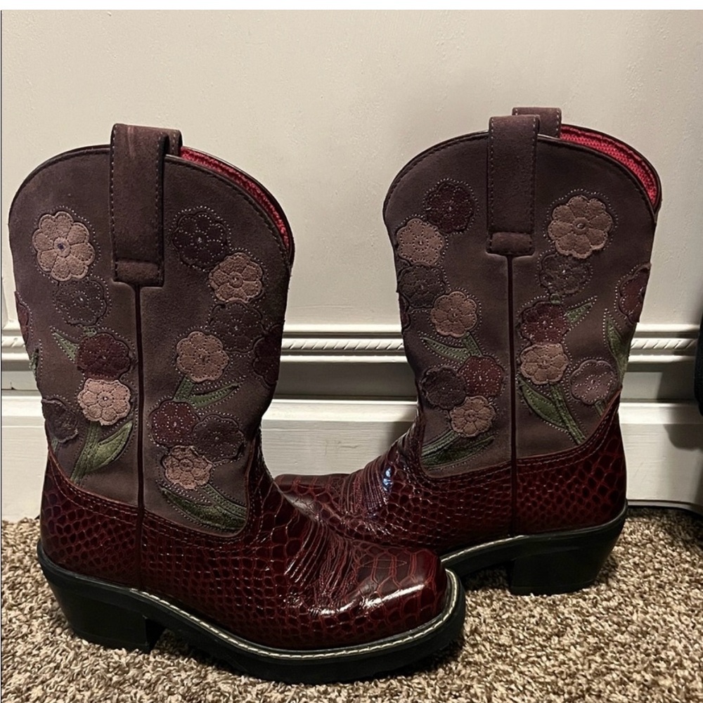 Ariat Burgundy  Heeled Boots